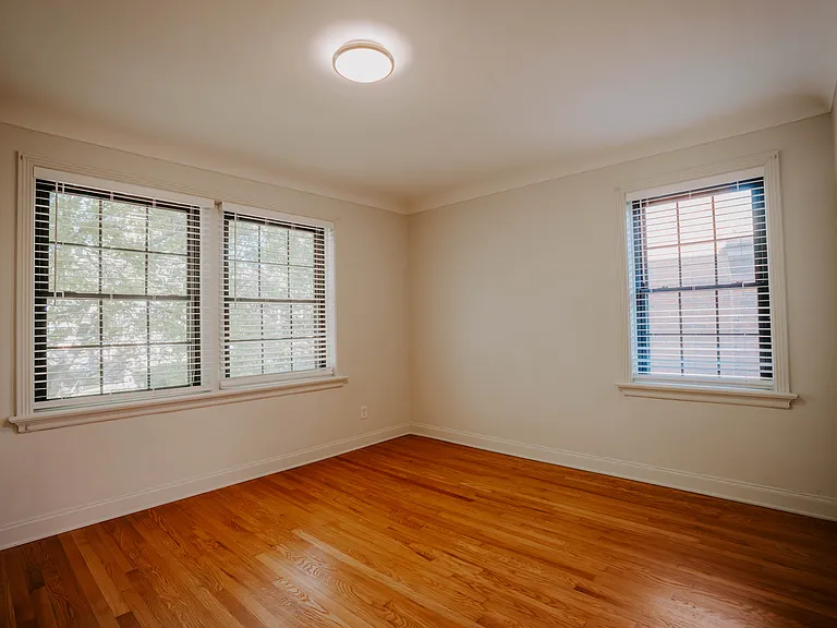 7572 Oxford Dr #3 — Photo 13