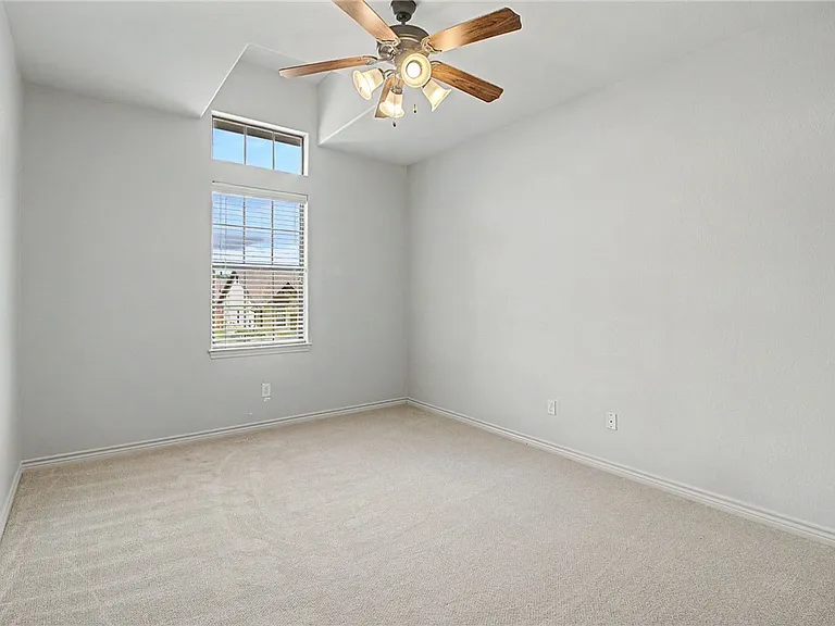 3337 Lieutenant Ave — Photo 26