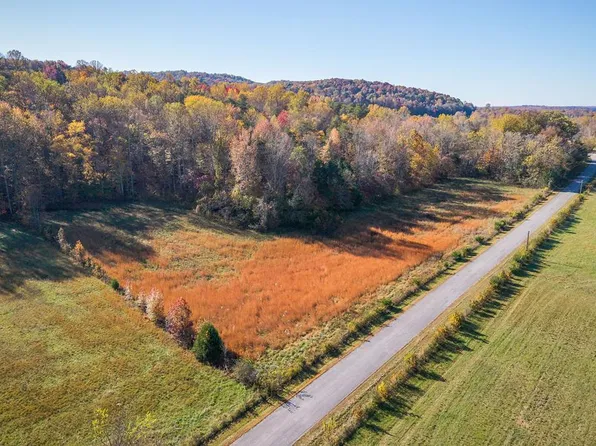 1 Joppa Rd, Sparta, TN 38583