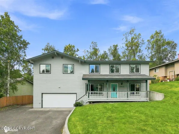 17405 Kantishna Dr, Eagle River, AK 99577