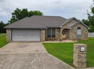 425 York St, Paris, TX 75460