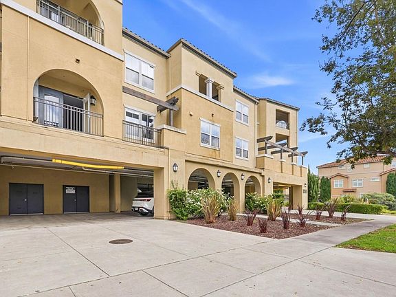 2nd image of 1883 Agnew Rd Unit 229