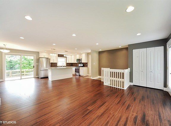 2nd image of 855 Dublin Dr