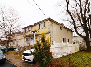 28 Cowen Pl, Staten Island, NY 10303