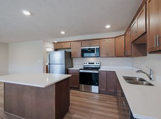 5049 W Madison Pl, Lincoln, NE 68524
