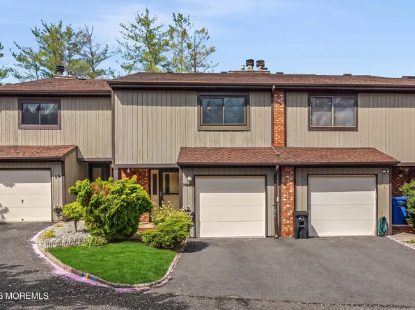 20 Arrowsmith Court #26, Matawan, NJ 07747