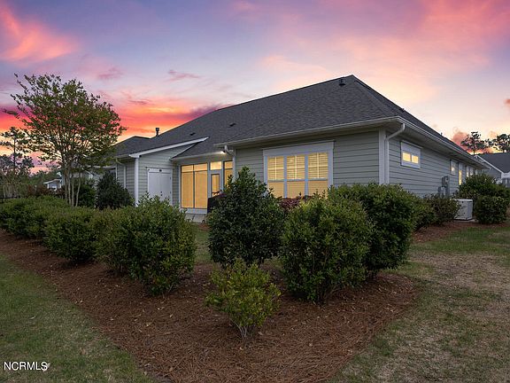 3rd image of 3523 Birdfield Court