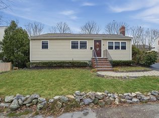 35 Armstrong Cir, Braintree, MA 02184