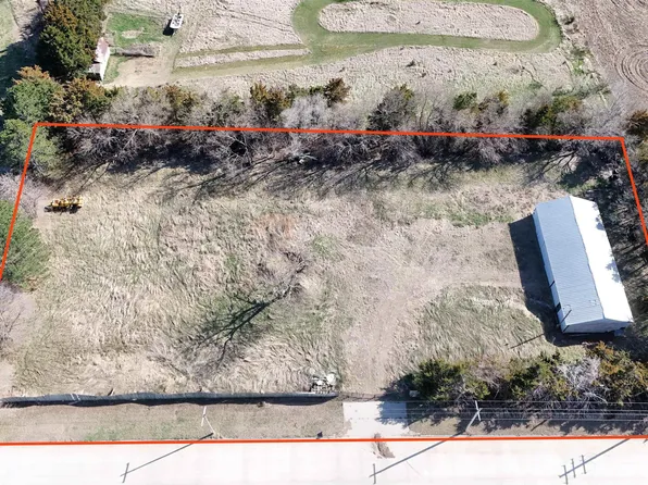 961 Ridge St, Osceola, NE 68651