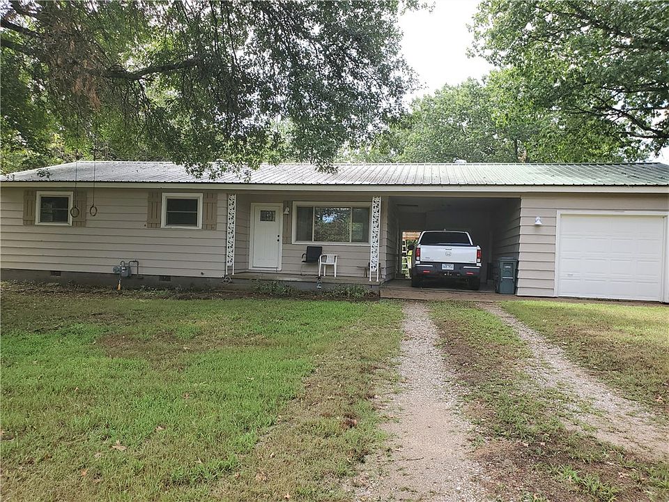 1st image of 1185 Lake Sequoyah Dr
