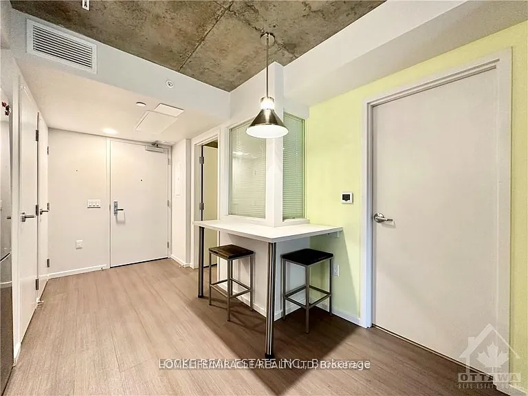 105 Champagne Ave S #1610 — Photo 15