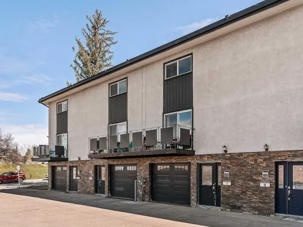 1603 W McGonigal Dr NE #7, Calgary, AB T2E 5W2