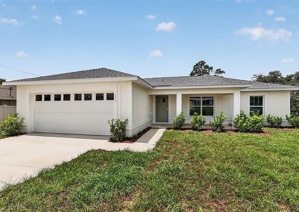 1st image of 153 OAK CIRCLE