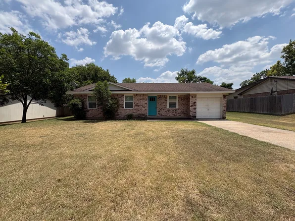 714 Upland Ln, Duncanville, TX 75116