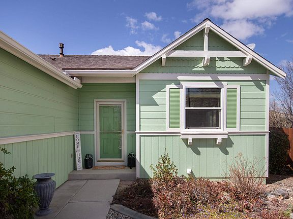 3rd image of 4221 Vanguard Dr