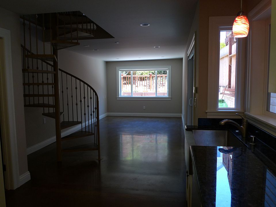 1st image of 714 Cole St #A