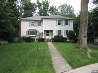 462 South Pkwy, Clifton, NJ 07014