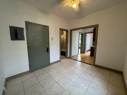 Rented by CW Realty Property Management LLC | media 30