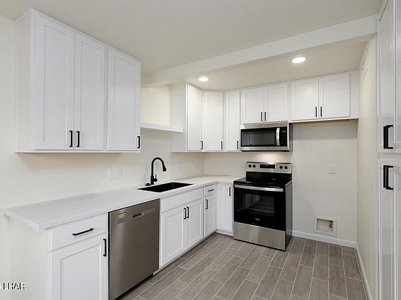 5th image of 2291 McCulloch Blvd N APT 3