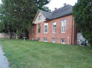 102 S Market St, Mascoutah, IL