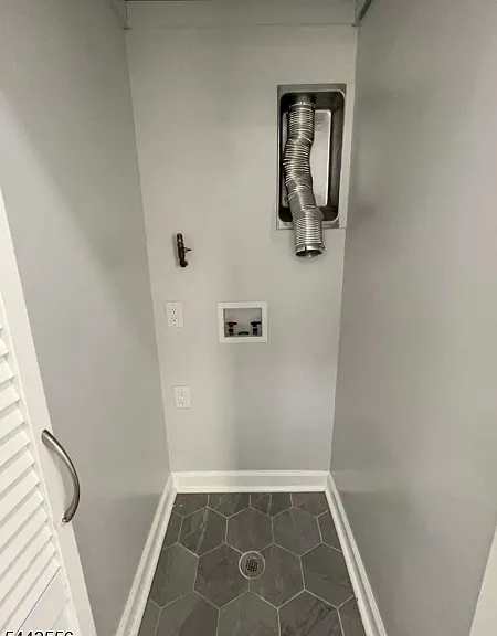 1443 Lexington Pl #2B — Photo 9