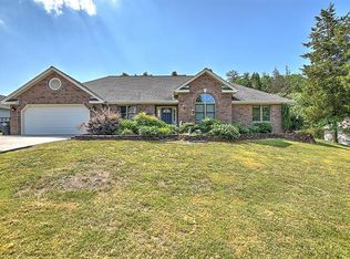 1103 Laurel Pond Ln, Kingsport, TN 37660