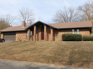 10 W Rockwood Dr, Conway, AR 72034