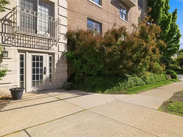 4677 Bayard St APT 103, Pittsburgh, PA 15213