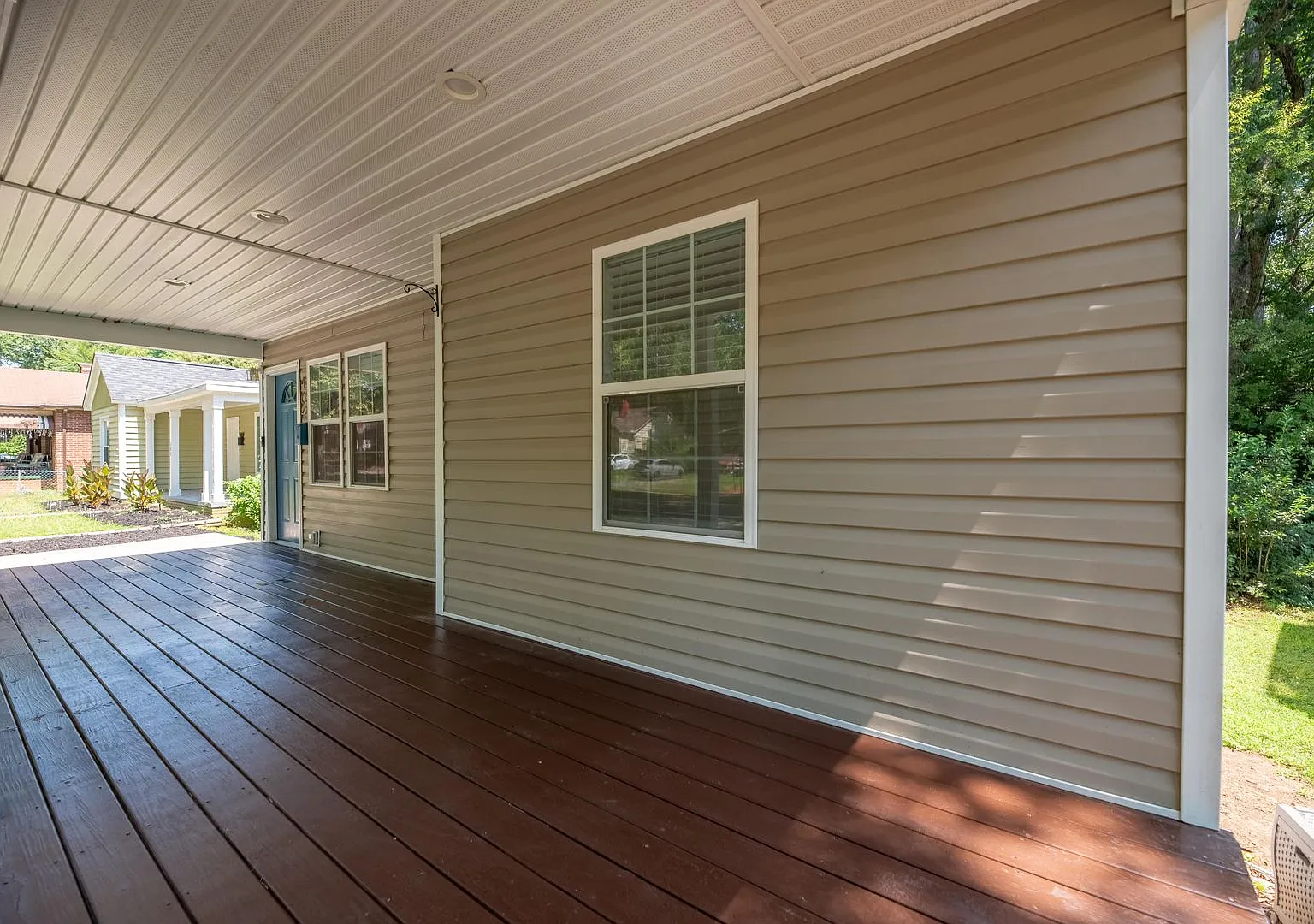 Renovated Home just minutes from Uptown! — Photo 4