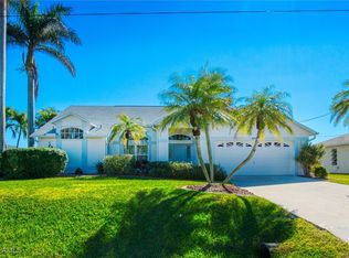 2122 SW 48th Ter, Cape Coral, FL 33914