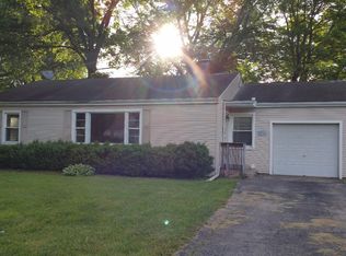 236 N Ash St, Bethel, OH 45106