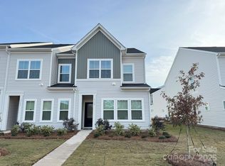 4738 Lakeview Rd N #16, Charlotte, NC 28216