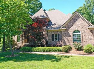 5608 Timber Falls Ct, Waxhaw, NC 28173