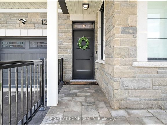 3rd image of 1265 Manitou Way