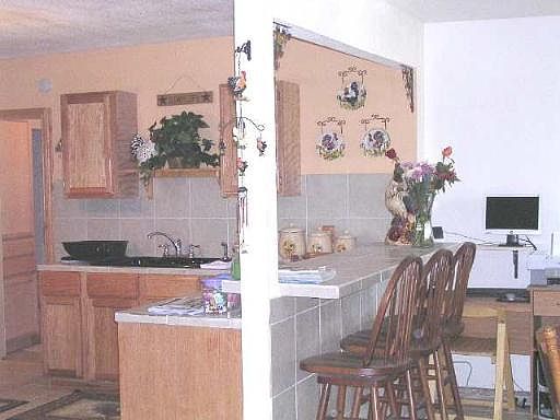 5th image of 1093 E CR 5718