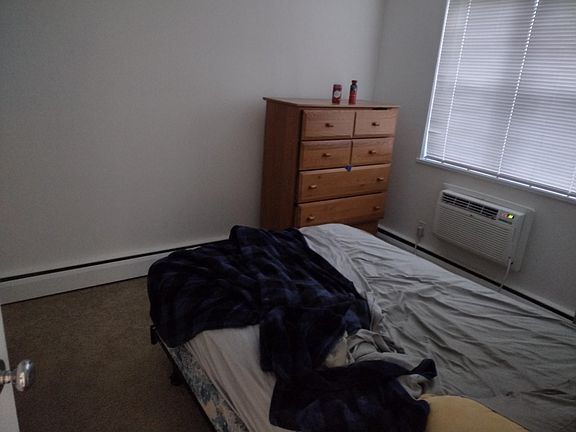 3rd image of 557 Stinchcomb Dr APT 5