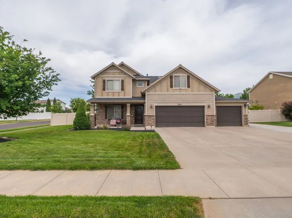 2214 W Loveland Ln, Farmington, UT 84025