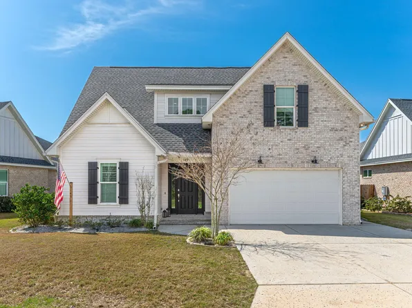 149 Raiders Trl, Valparaiso, FL 32580