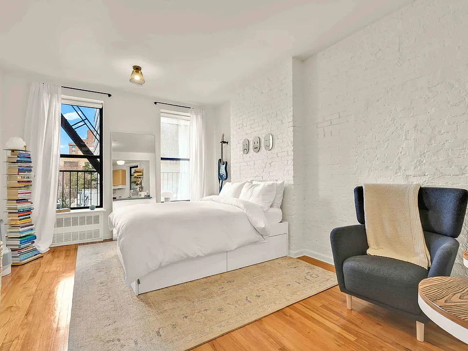7 2nd Ave #3A