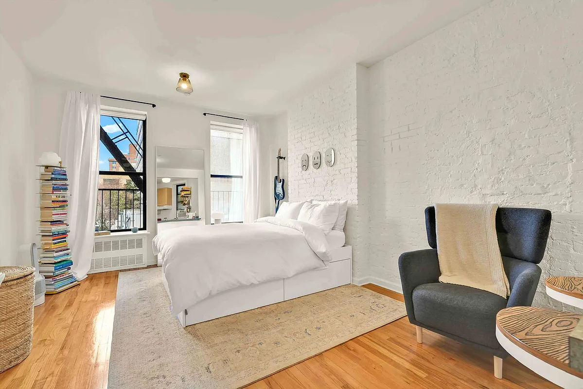 7 2nd Avenue 3A