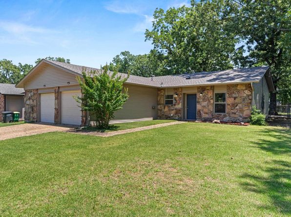 LPT Realty Conway