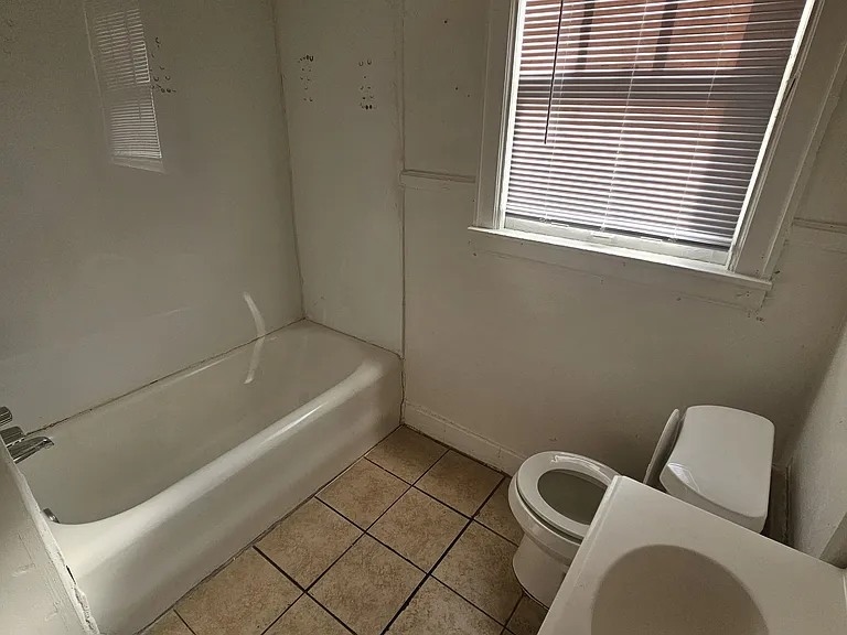 15076 Sussex St #2 — Photo 8
