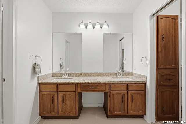 6722 Lake Cliff St — Photo 25