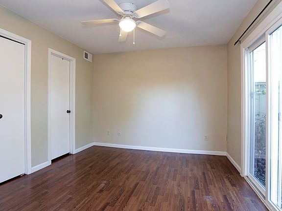 4th image of 1023 Country Place Dr #1023