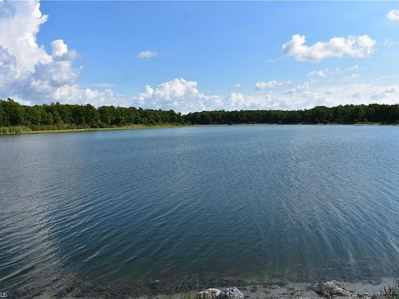 5th image of 265 Shady Hollow Blvd W Lot 6