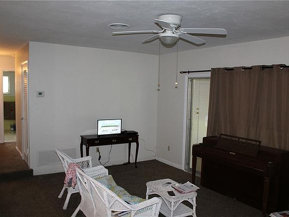 2nd image of 2457 Elkcam Blvd