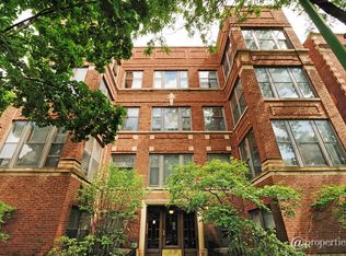 932 W Ainslie St APT 4, Chicago, IL 60640