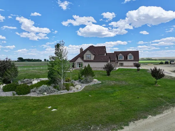 792 Eight Mile Rd, Riverton, WY 82501