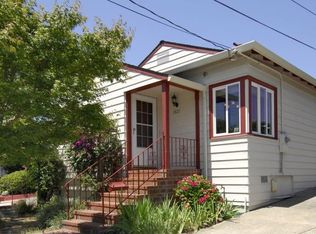 3827 Rhoda Ave, Oakland, CA 94602