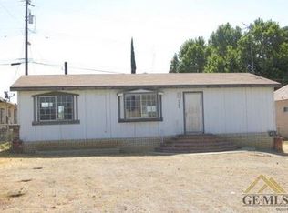 2300 Berkeley St, Bakersfield, CA 93305